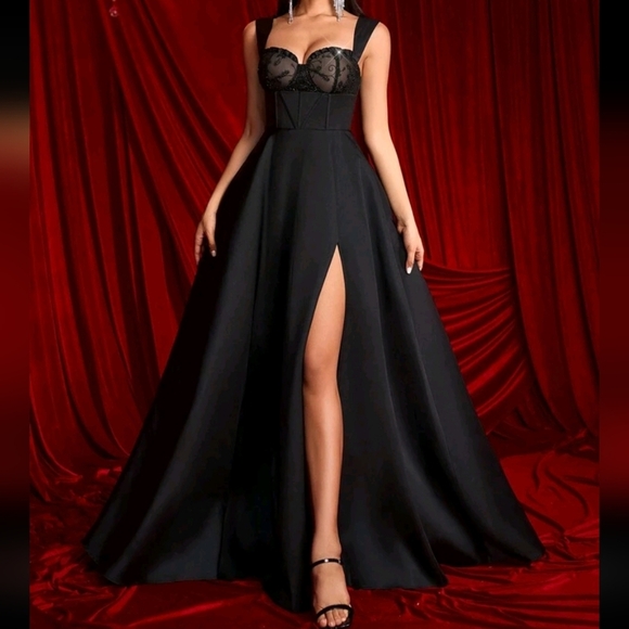 Elegant Black Strapless Sleeveless Sequin Patchwork Fishtail Hem Evening Gown - Picture 1 of 4